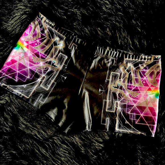 The Headspace, halter top and BOOty shorts set - Picture 9 of 13